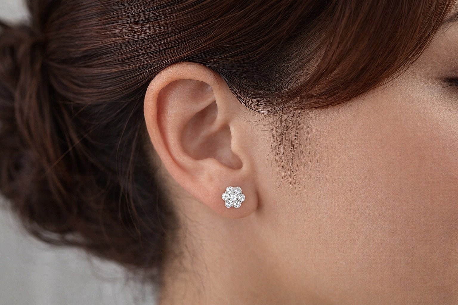Boucles puces FLORINE Argent&Moissanite
