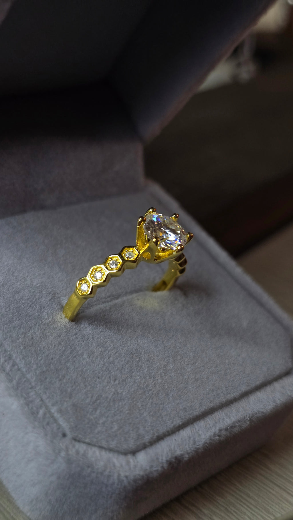 Solitaire Abeilla Doré (ajustable <57)
