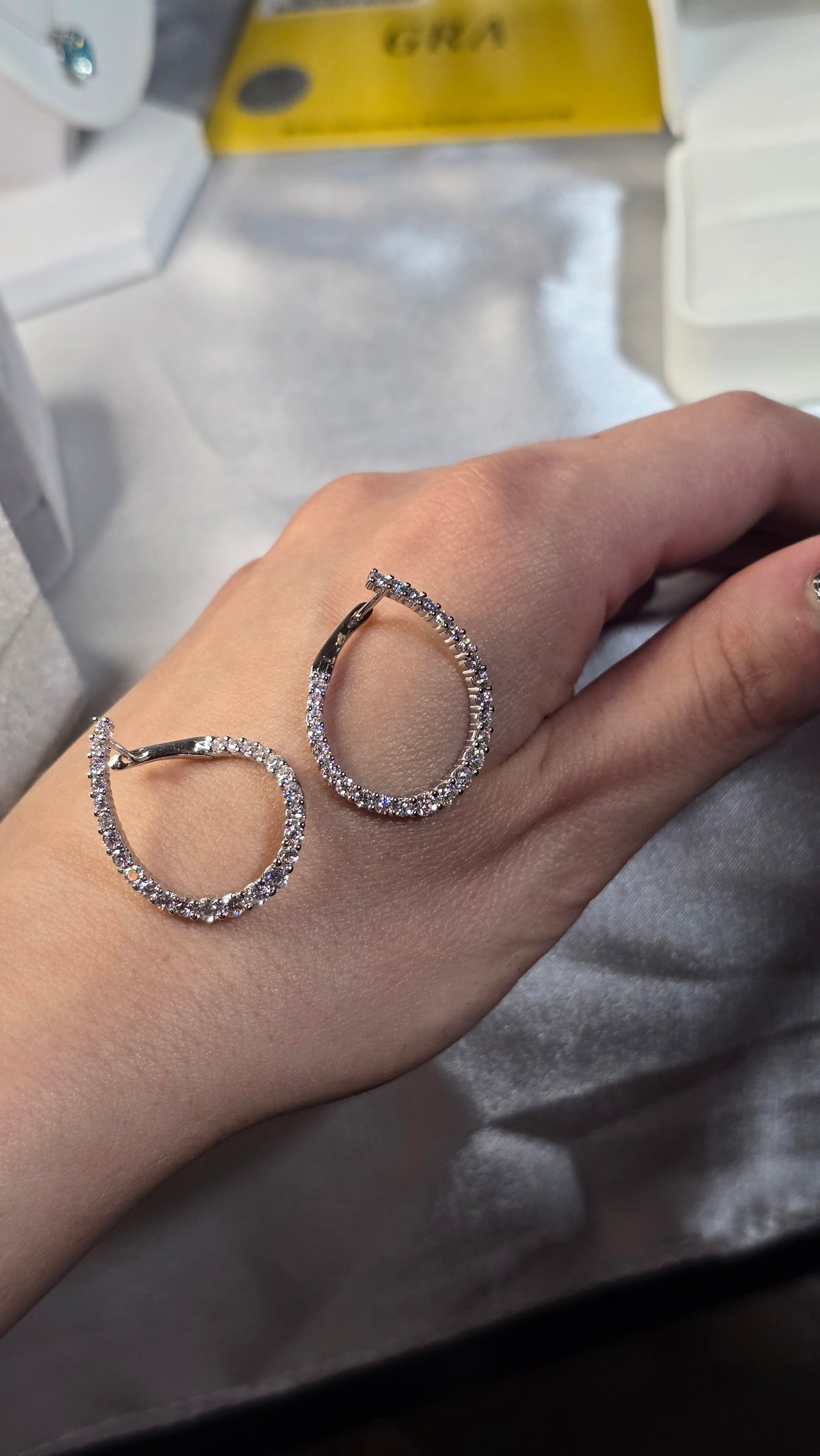 Boucles d'oreilles DÉESE Moissanite