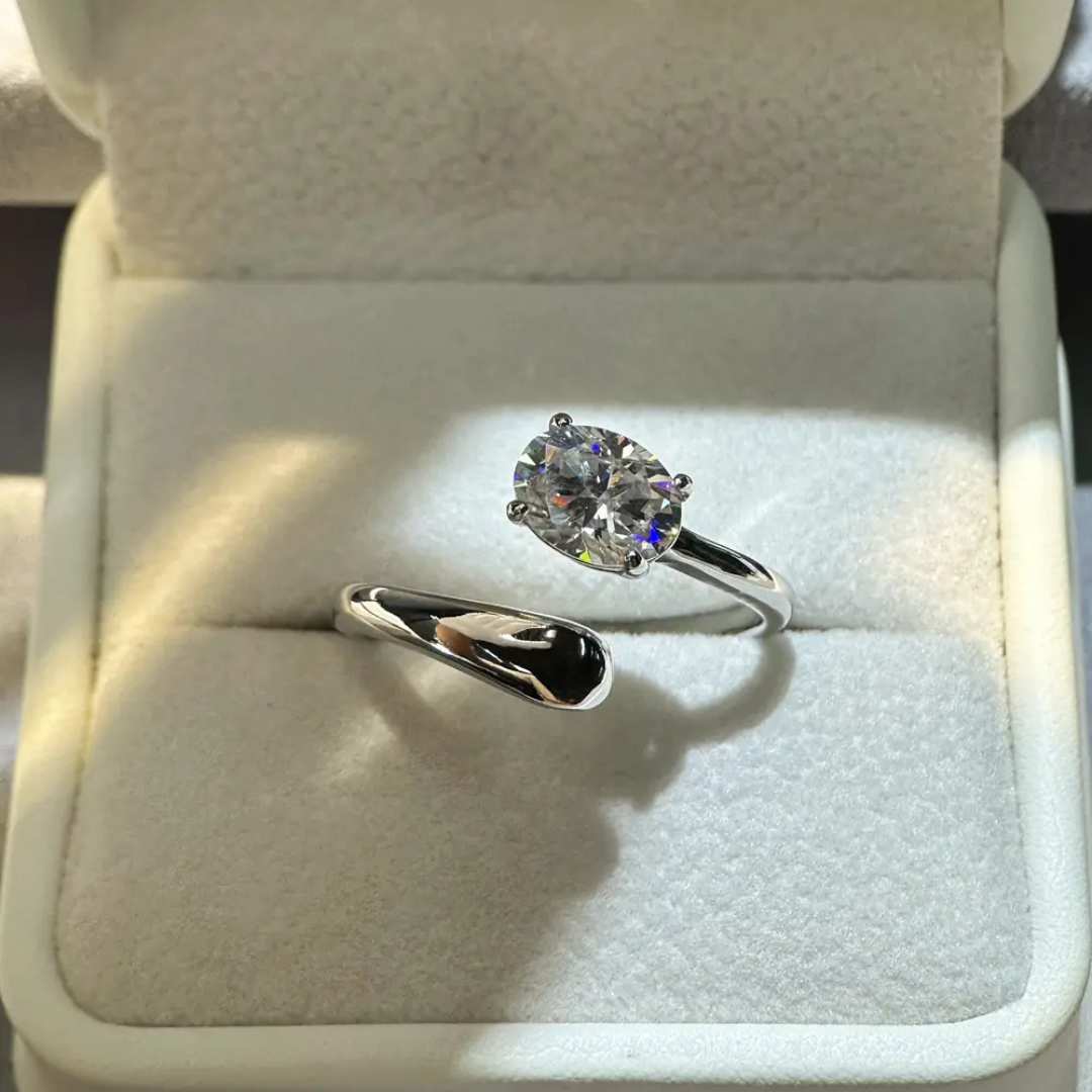 Bague Isis Moissanite